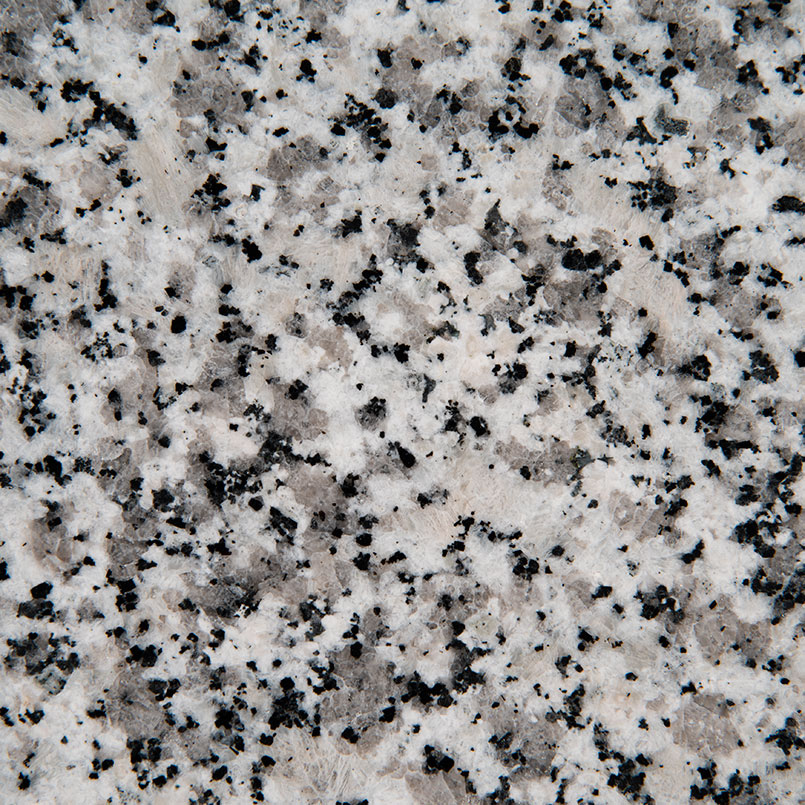 Luna Pearl Granite thumbnail 3