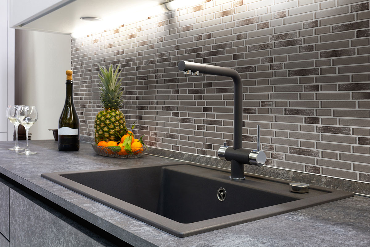 Champagne Blend Interlocking Glass Tile thumbnail 5