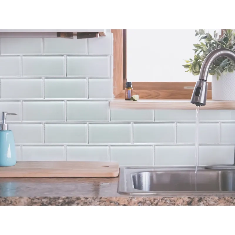 MIRAGE WHITE GLOSS 3X6 thumbnail 2